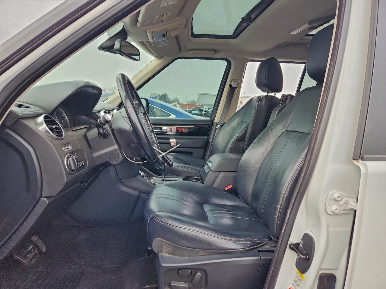 2012 LAND ROVER LR4 HSE photo 7