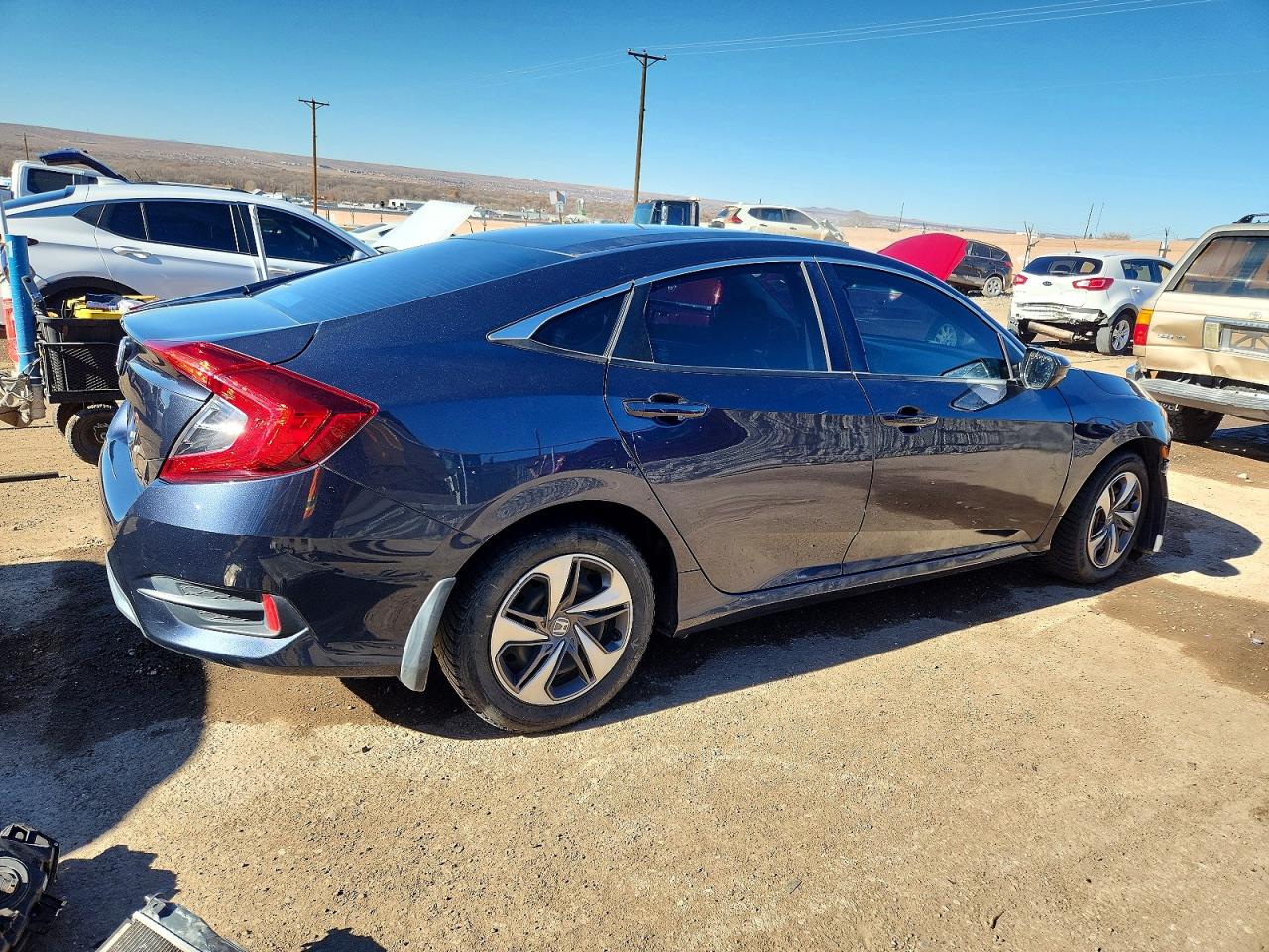 2020 HONDA CIVIC LX photo 3