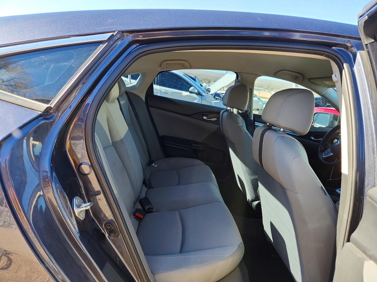 2020 HONDA CIVIC LX photo 10