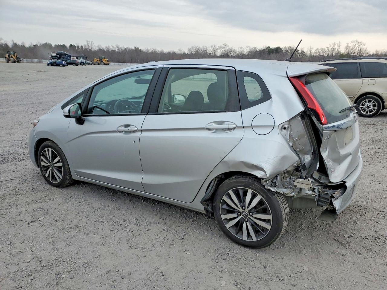 2016 HONDA FIT EX photo 2