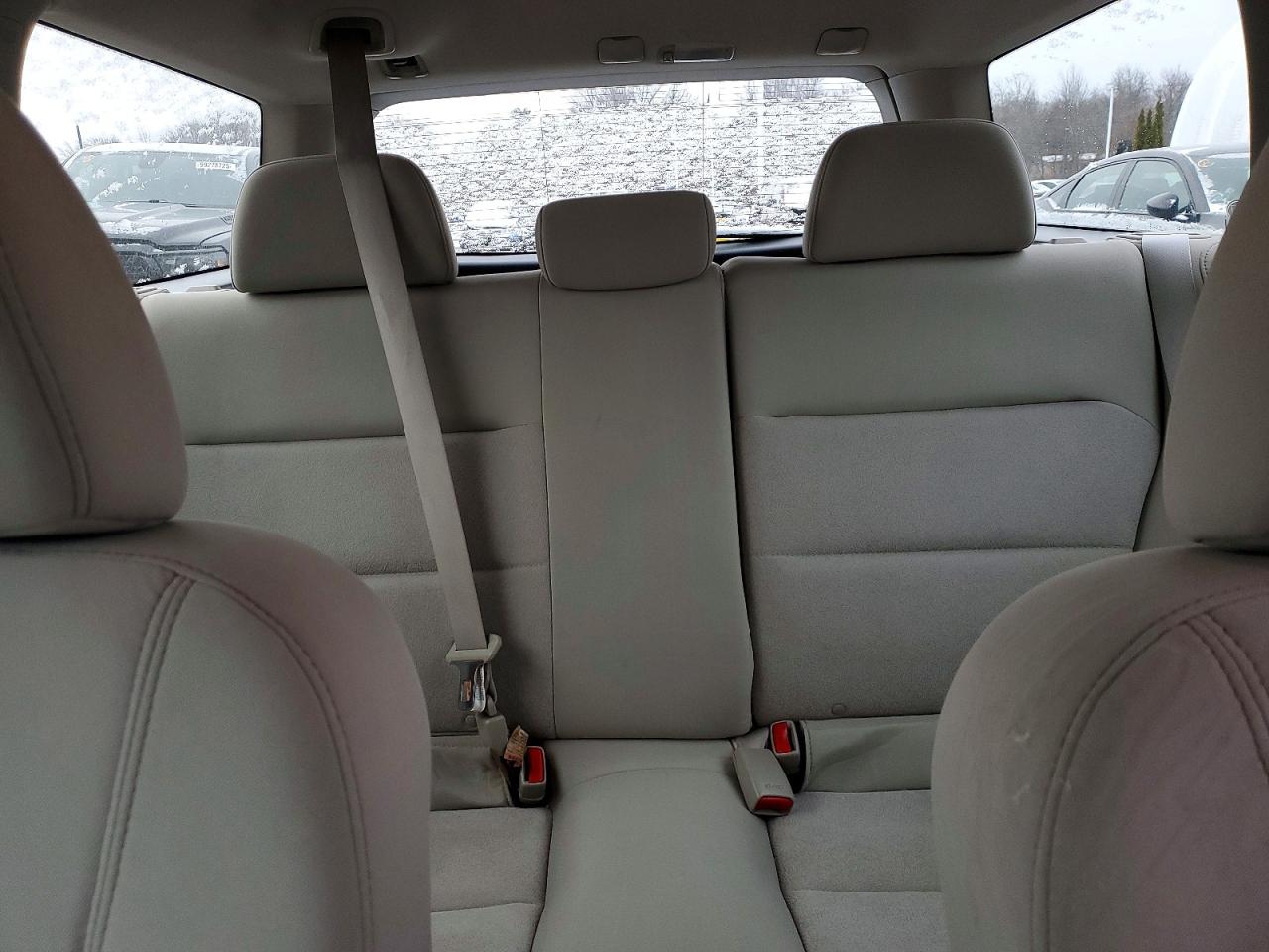 2008 SUBARU OUTBACK photo 10