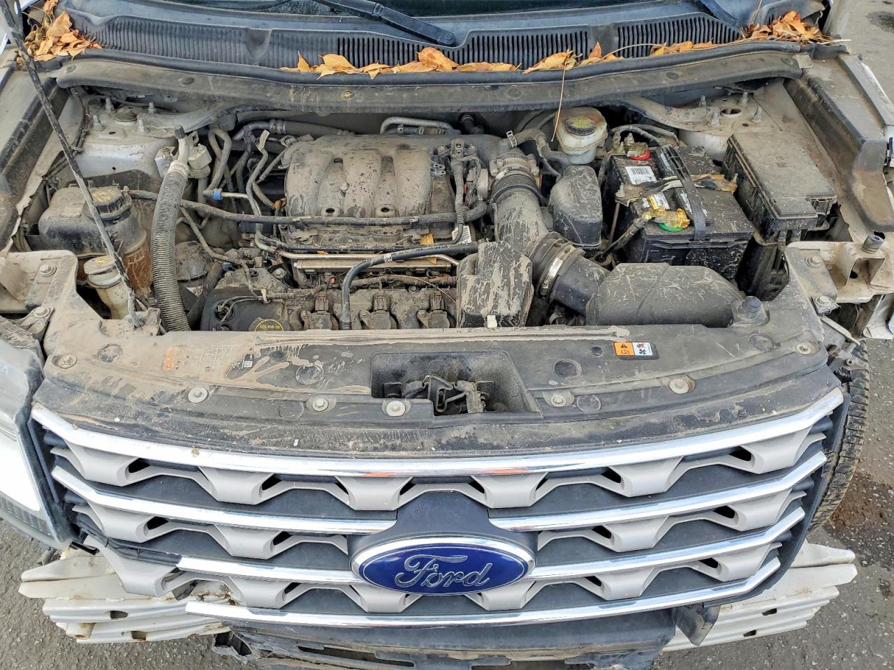 2016 FORD EXPLORER XLT photo 12