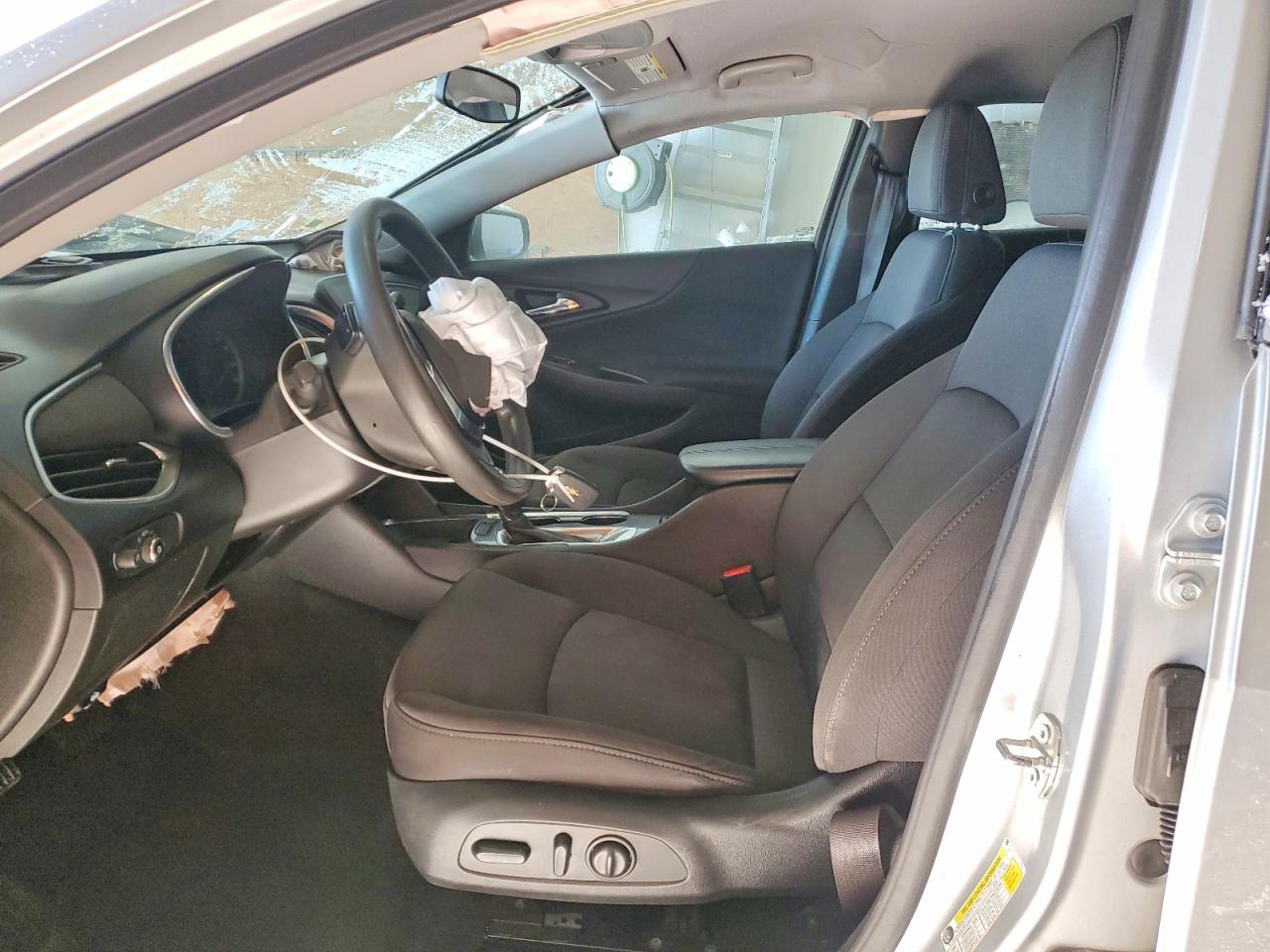 2020 CHEVROLET MALIBU LT photo 7