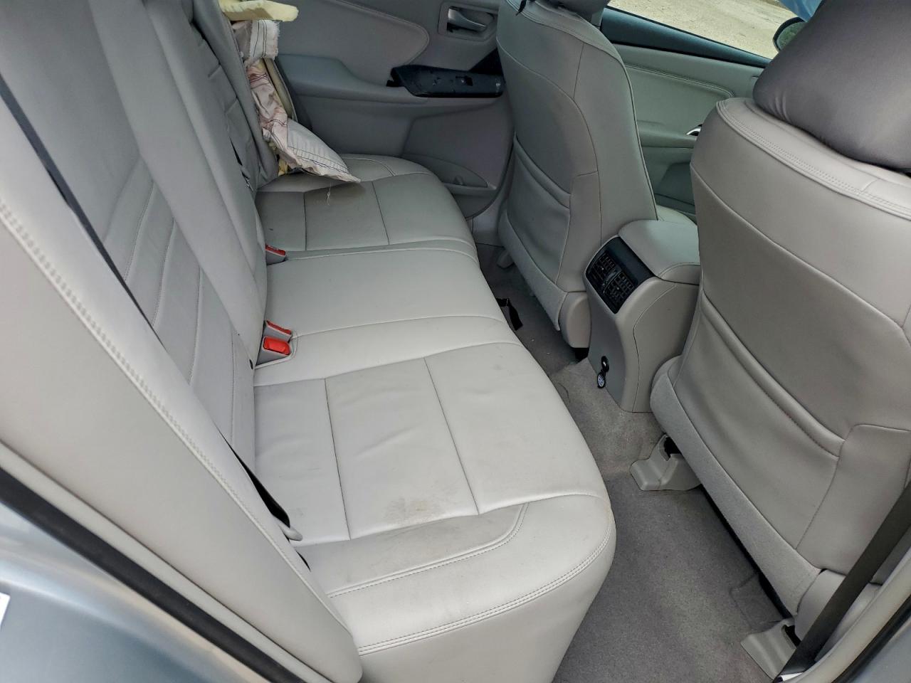 2017 TOYOTA CAMRY LE photo 37