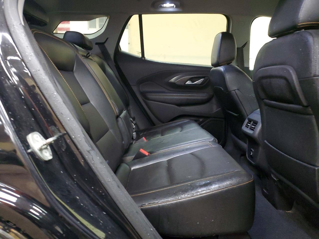 2018 GMC TERRAIN SLT photo 11