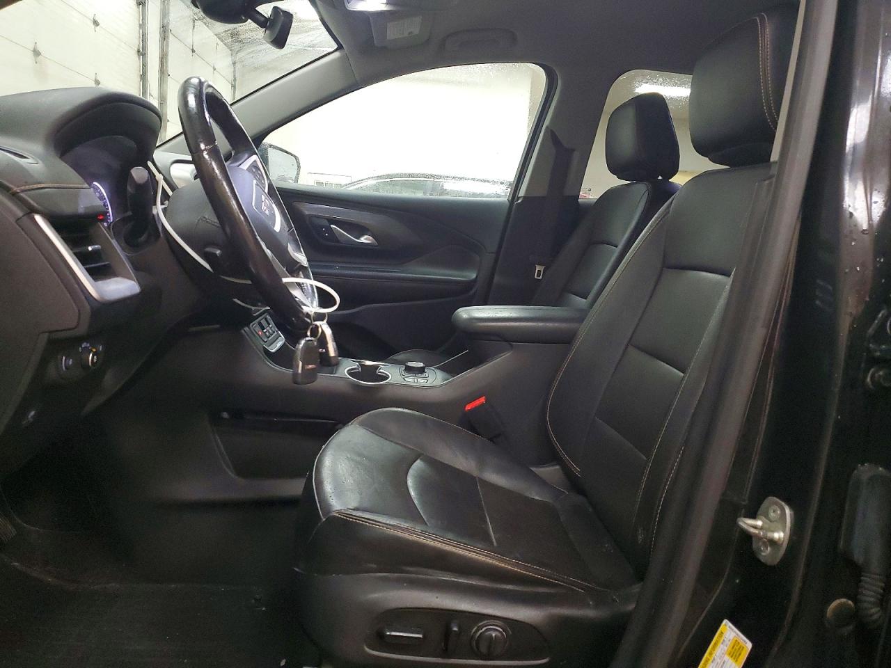 2018 GMC TERRAIN SLT photo 7