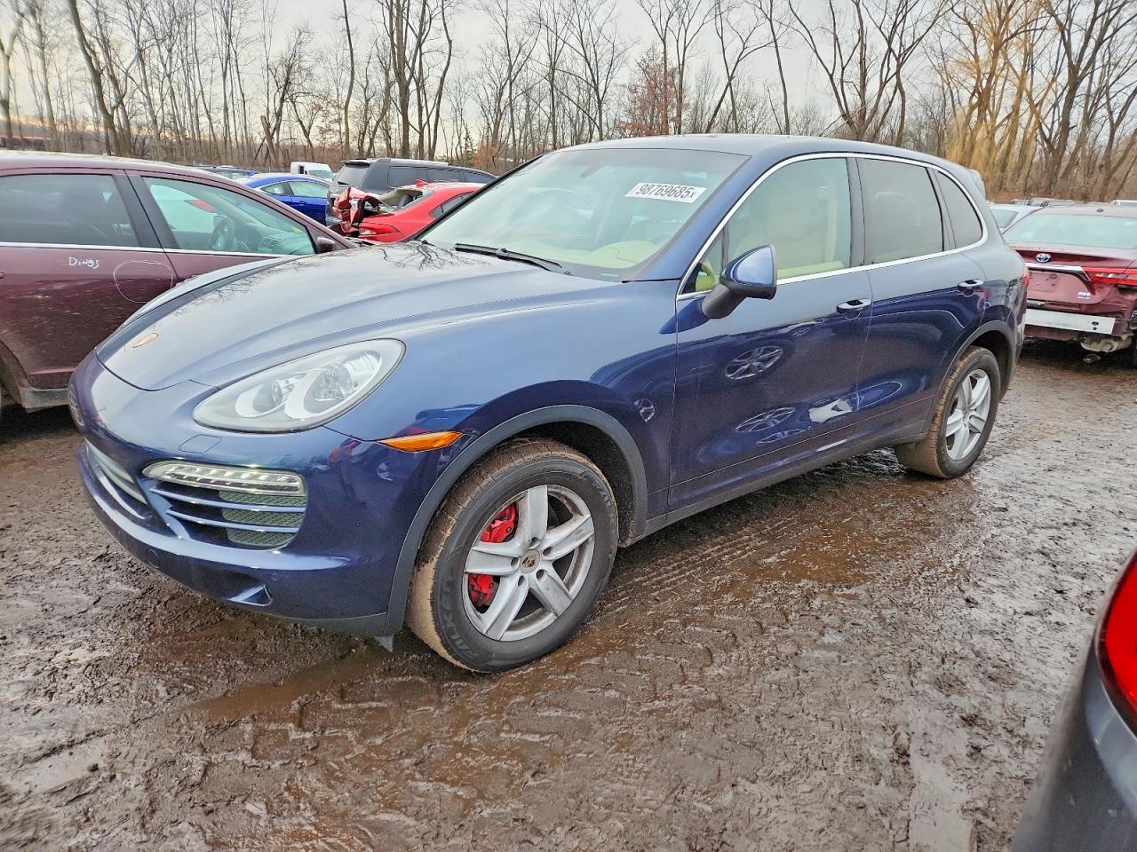 2013 PORSCHE CAYENNE