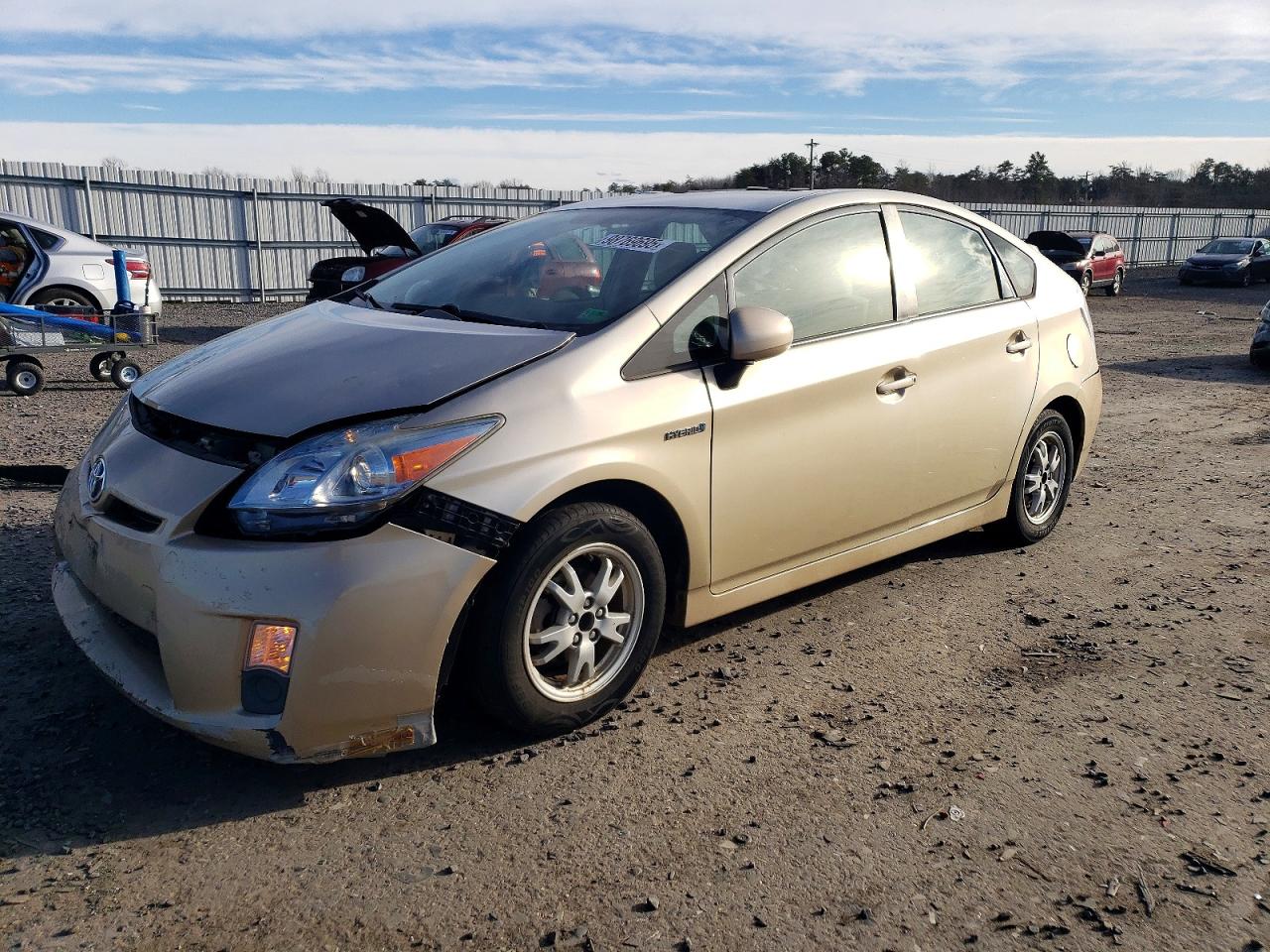2011 TOYOTA PRIUS