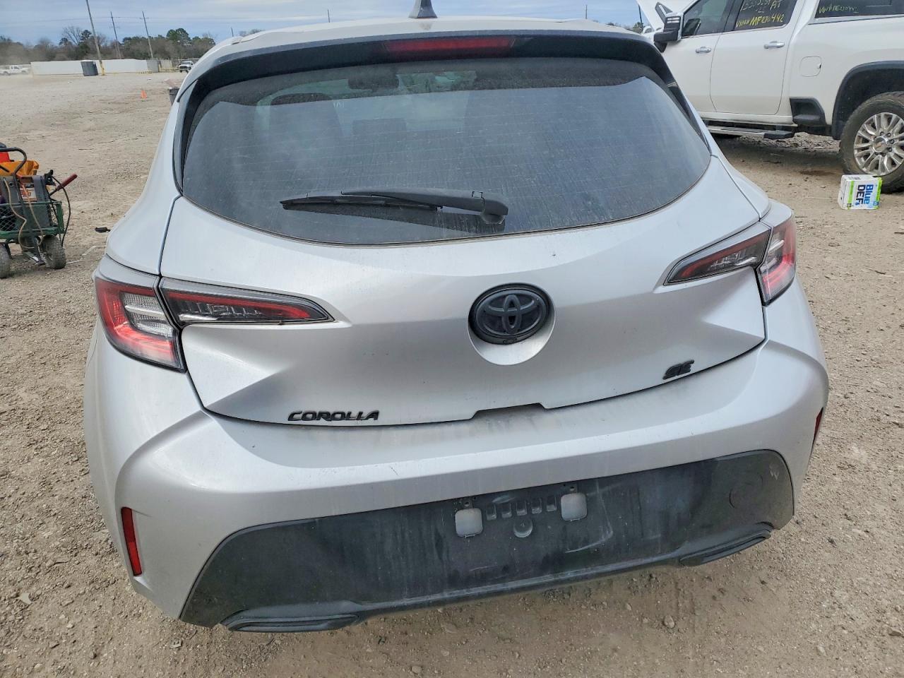 2020 TOYOTA COROLLA SE photo 6