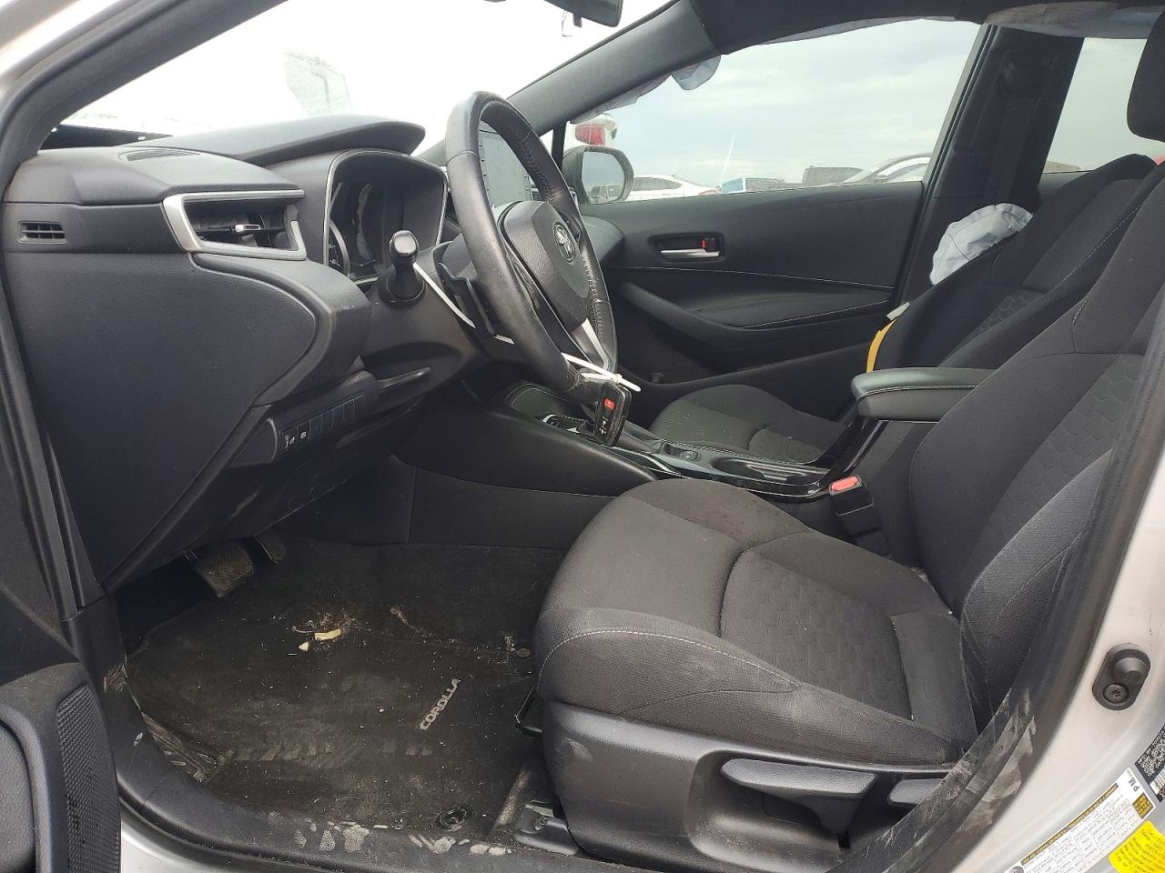 2020 TOYOTA COROLLA SE photo 7