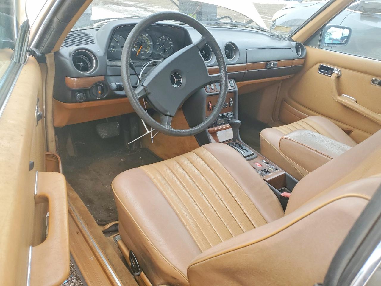 1985 MERCEDES-BENZ 300 CDT photo 8