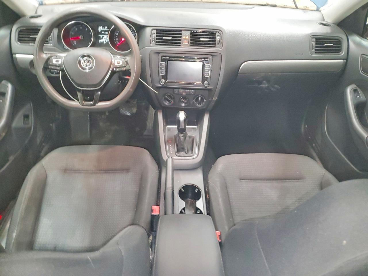 2015 VOLKSWAGEN JETTA BASE photo 8