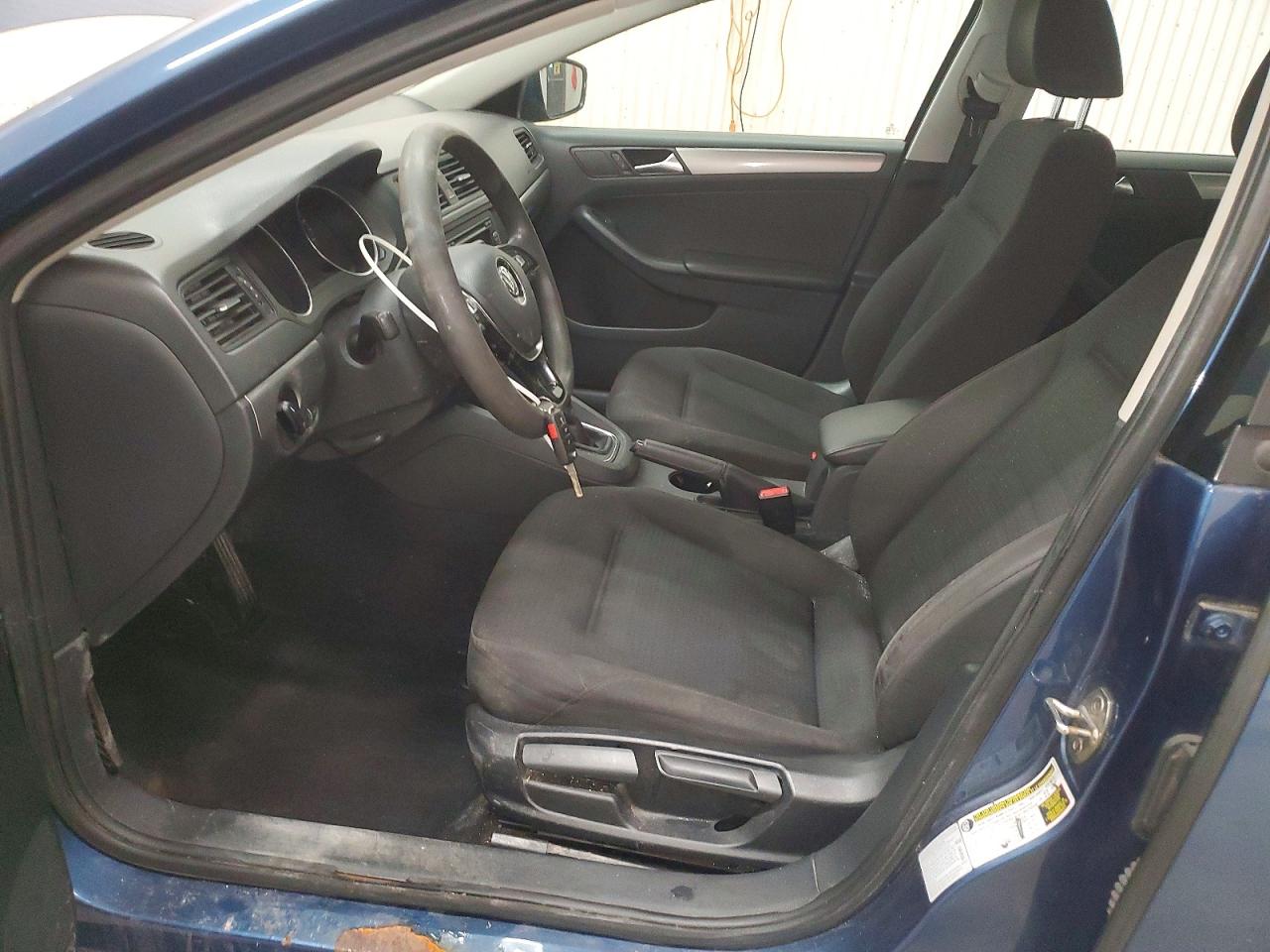 2015 VOLKSWAGEN JETTA BASE photo 7