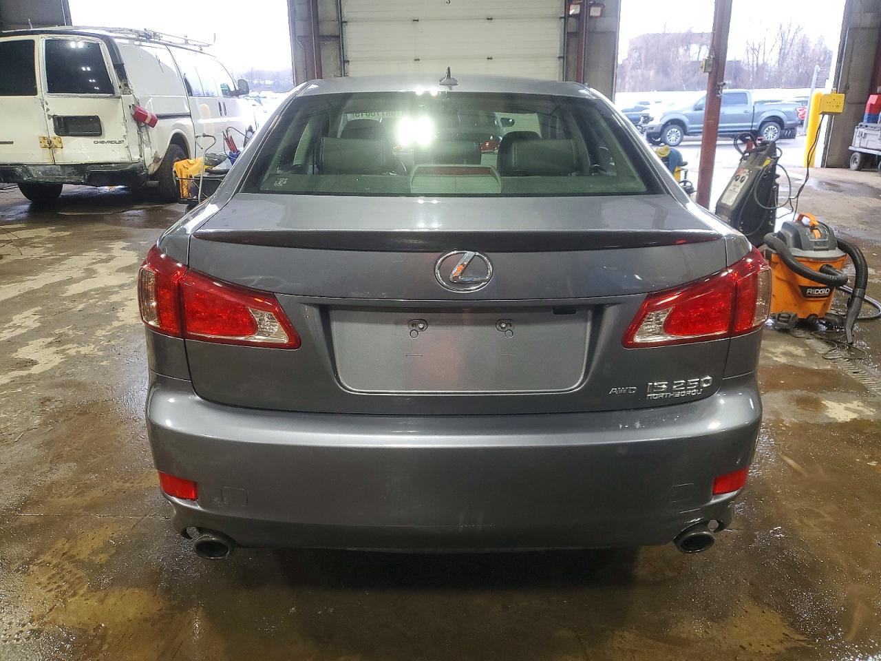 2012 LEXUS IS 250 photo 6