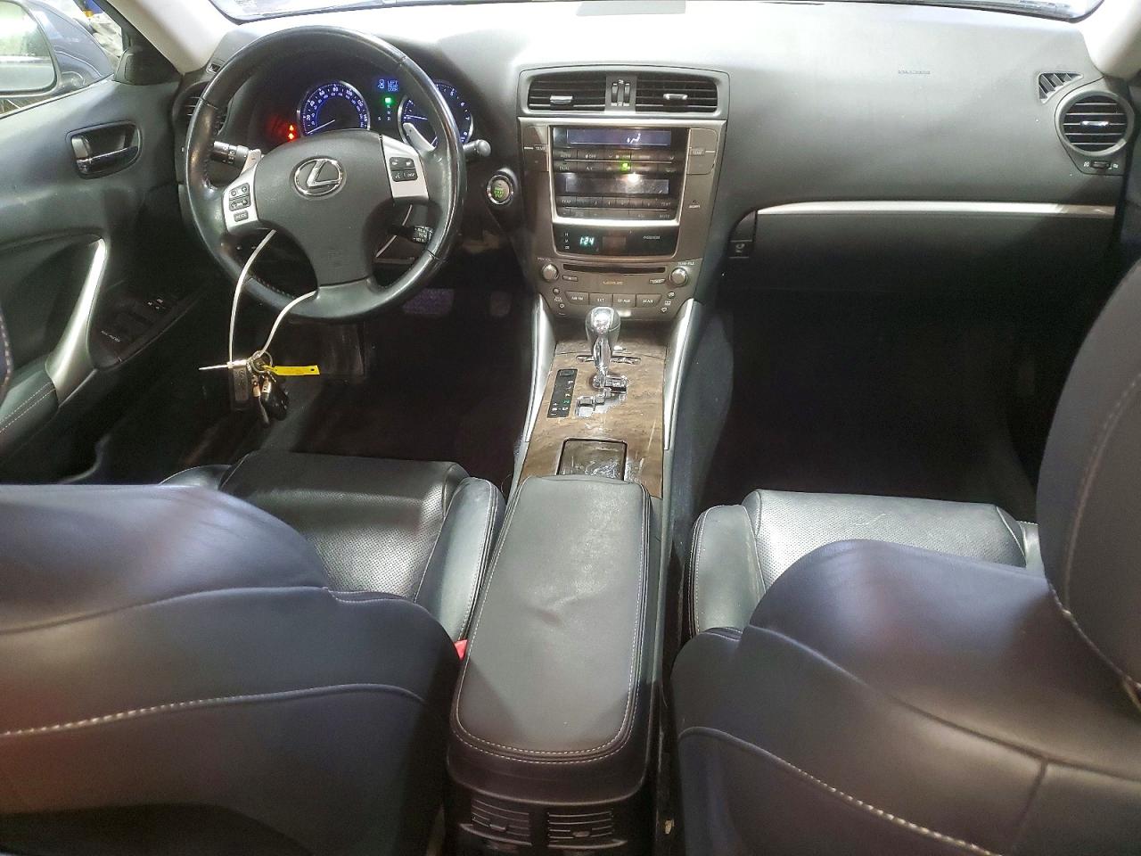 2012 LEXUS IS 250 photo 8