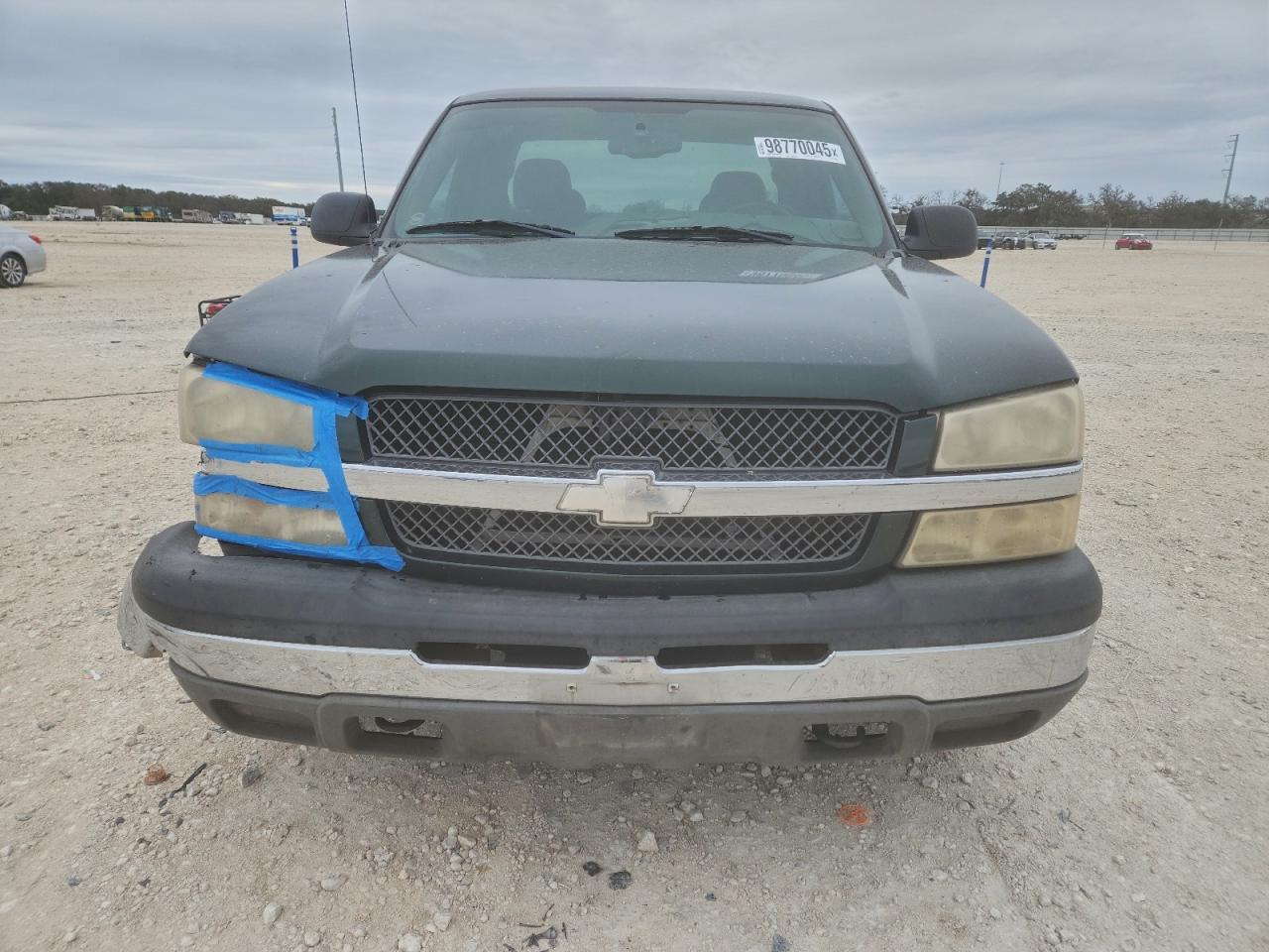 2004 CHEVROLET SILVERADO C1500 photo 5