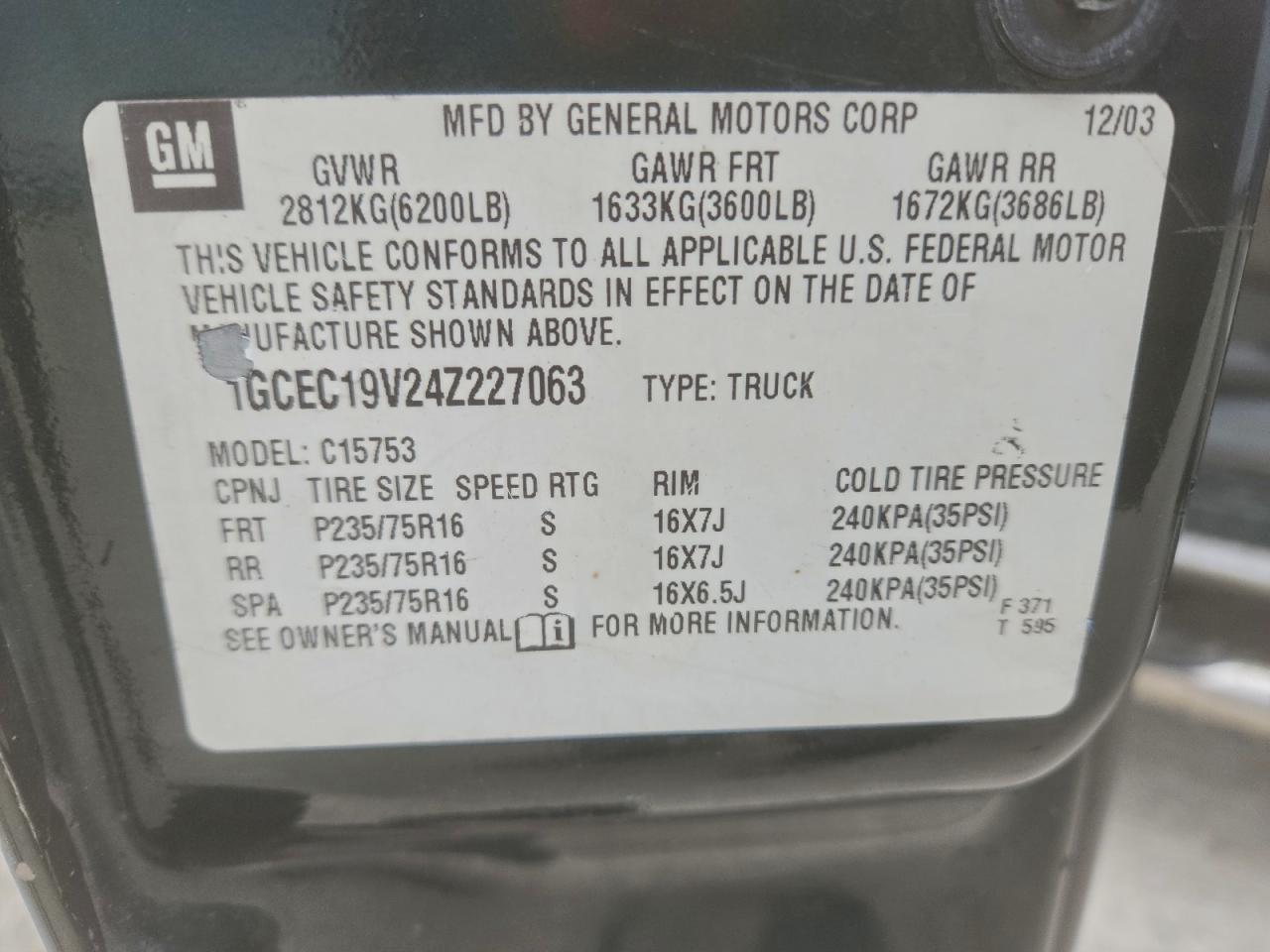 2004 CHEVROLET SILVERADO C1500 photo 12