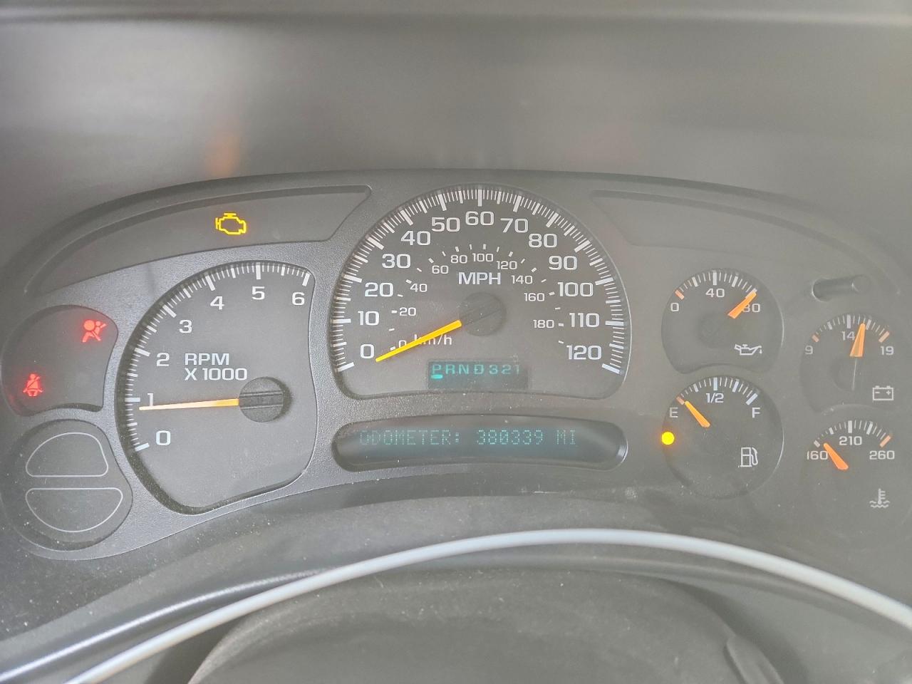 2004 CHEVROLET SILVERADO C1500 photo 9