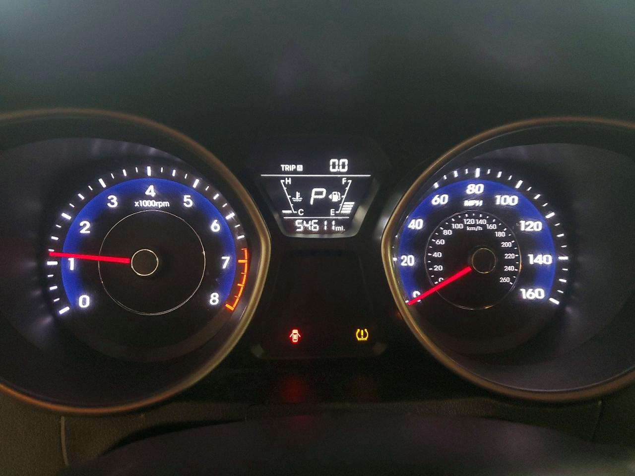 2015 HYUNDAI ELANTRA SE photo 9