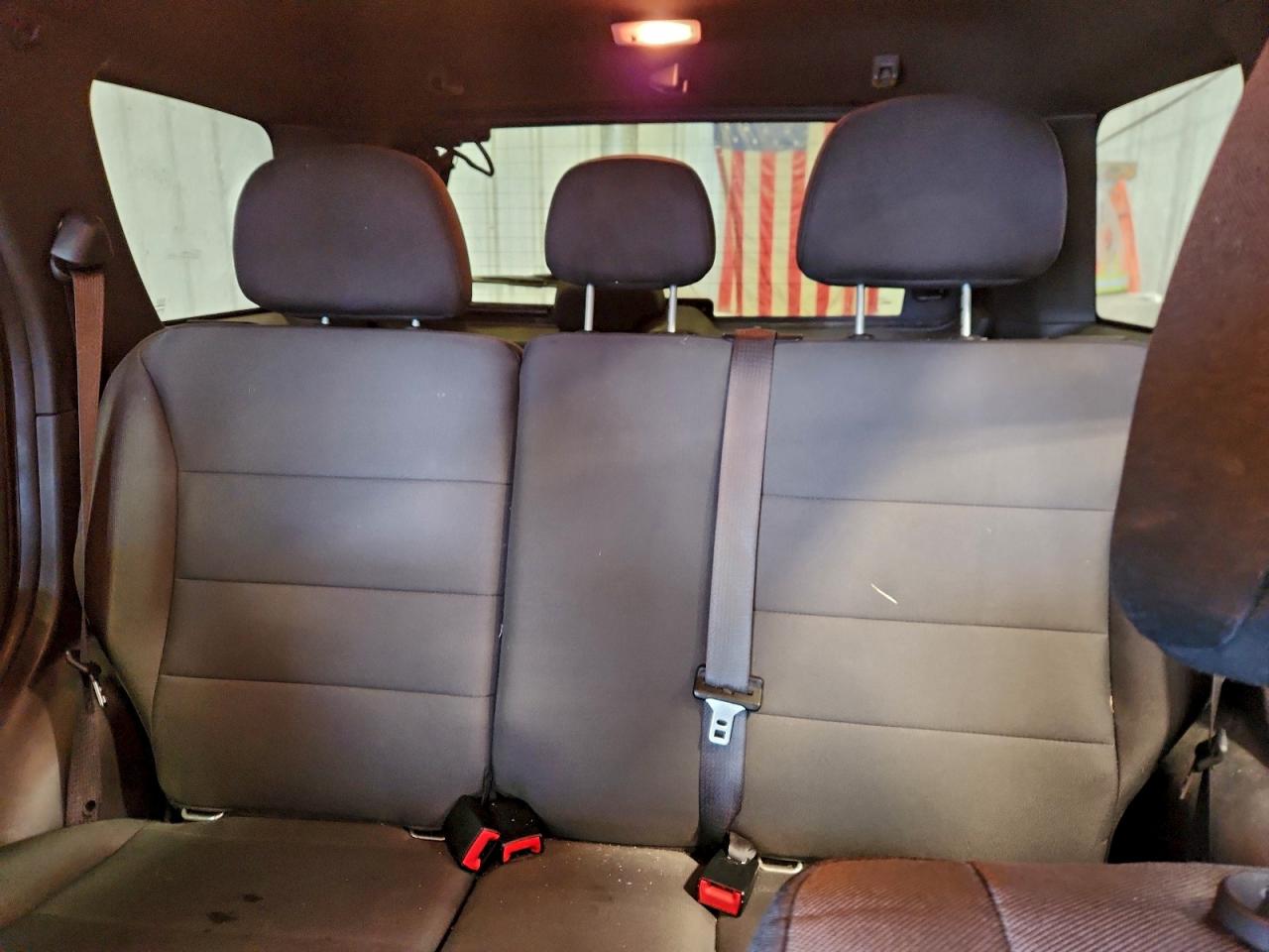 2011 FORD ESCAPE XLT photo 10