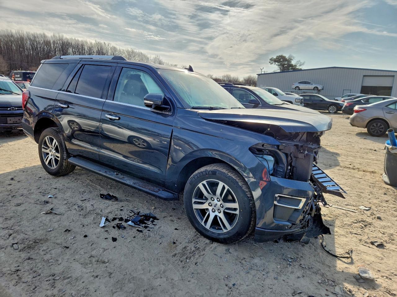 2024 FORD EXPEDITION LIMITED photo 4