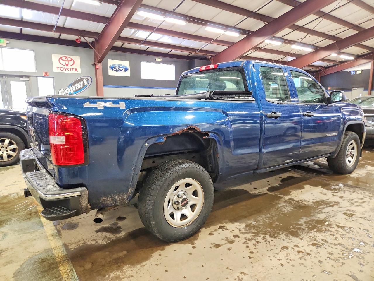 2015 GMC SIERRA K1500 photo 3