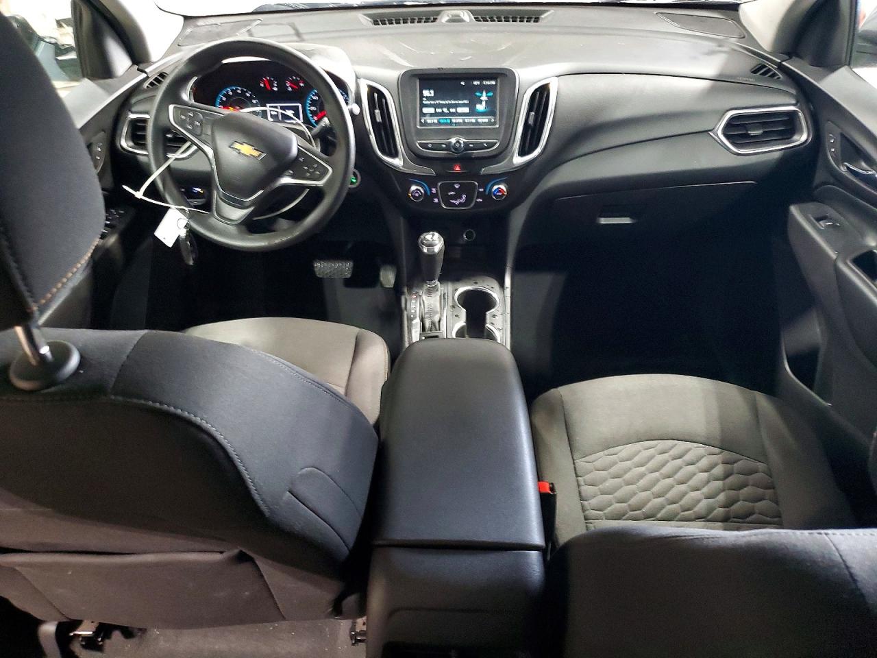 2018 CHEVROLET EQUINOX LT photo 8