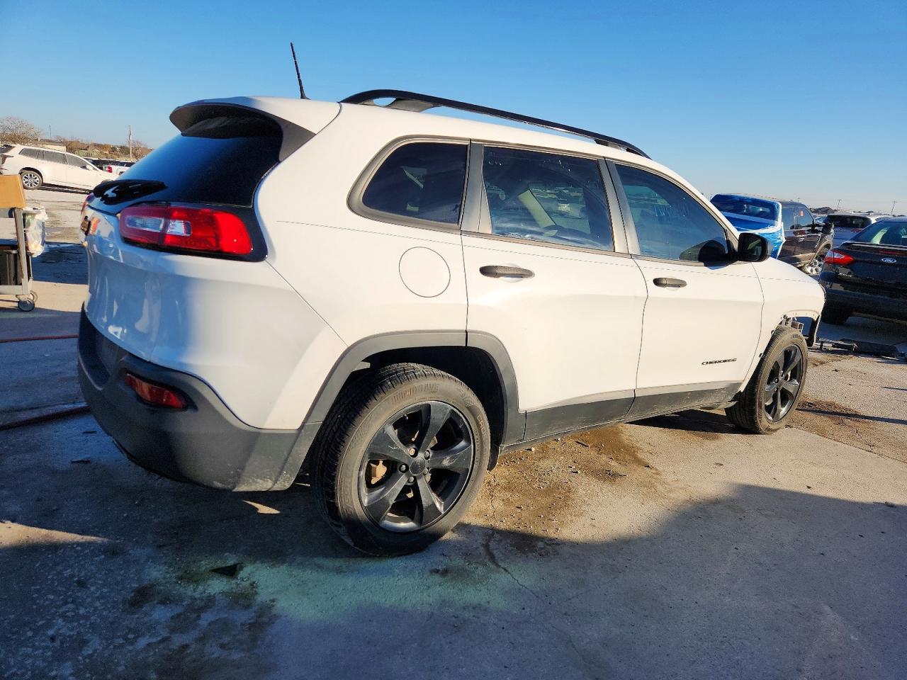 2017 JEEP CHEROKEE SPORT photo 3