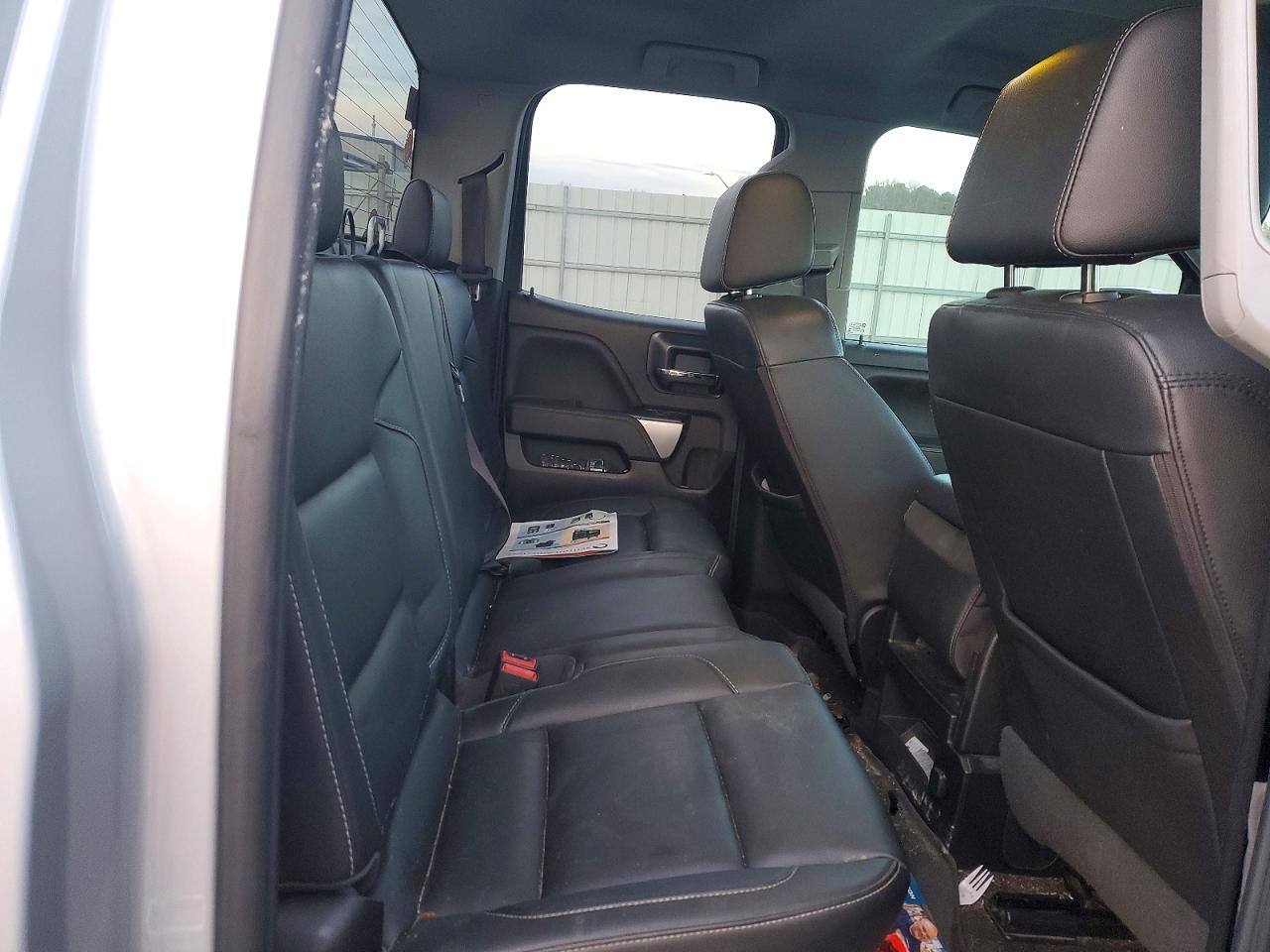 2018 CHEVROLET SILVERADO K1500 LT photo 10