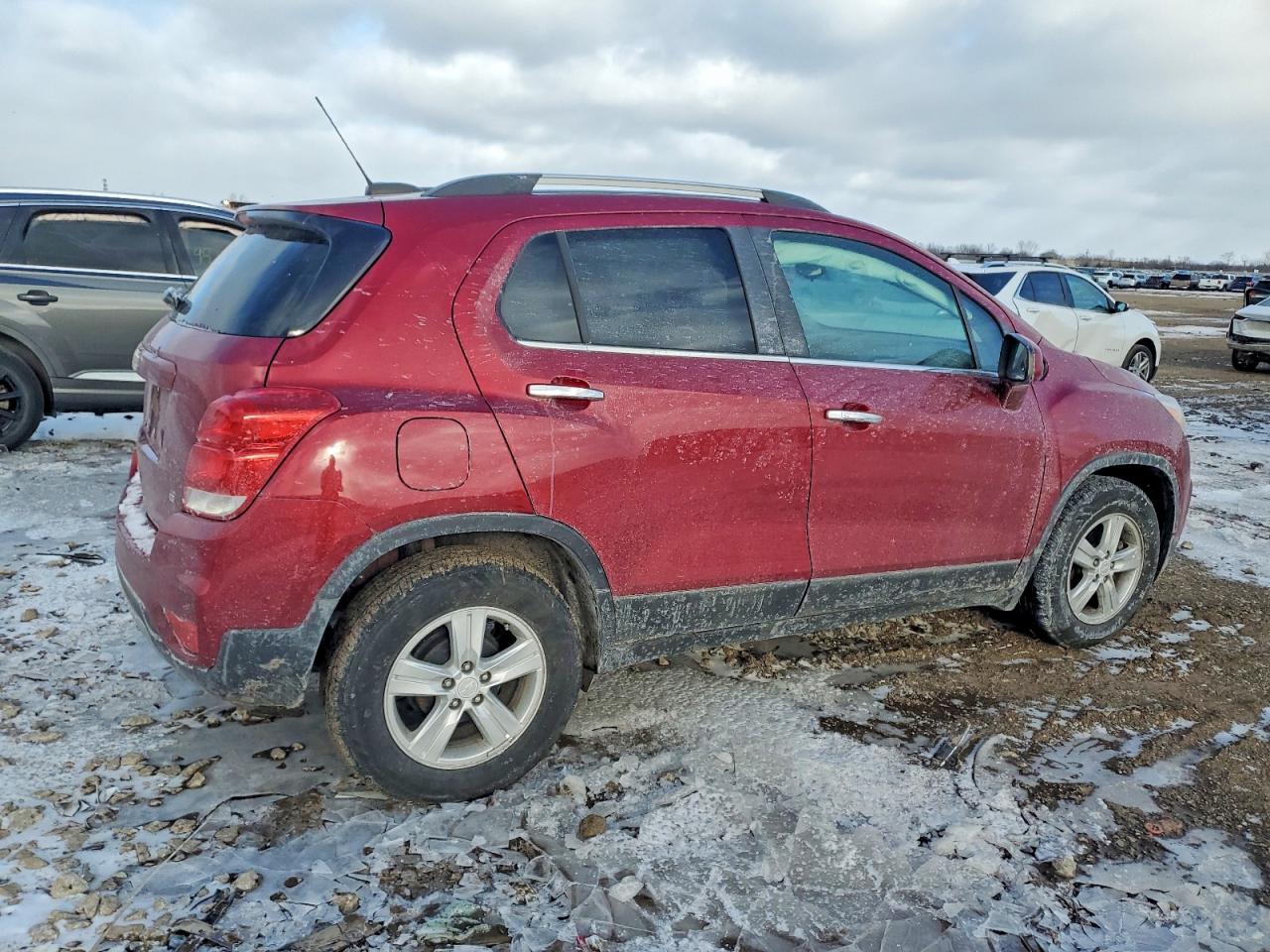 2019 CHEVROLET TRAX 1LT photo 3