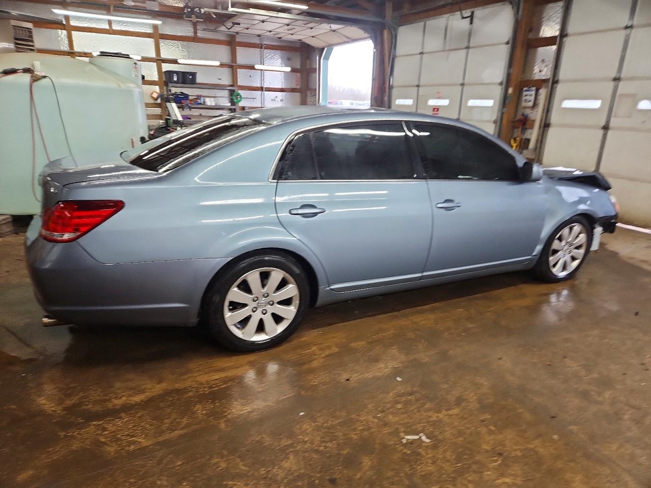 2006 TOYOTA AVALON XL photo 5