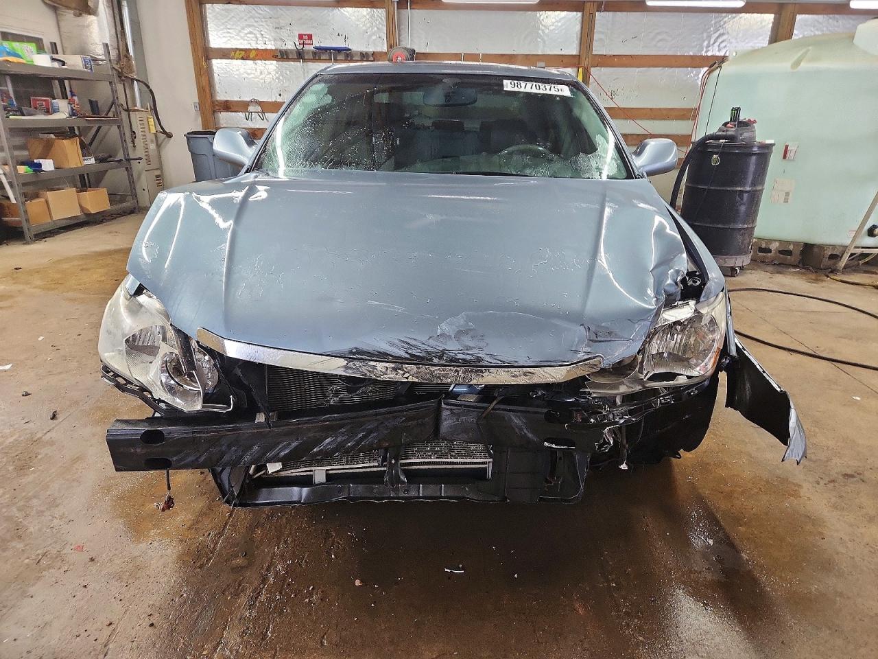 2006 TOYOTA AVALON XL photo 9