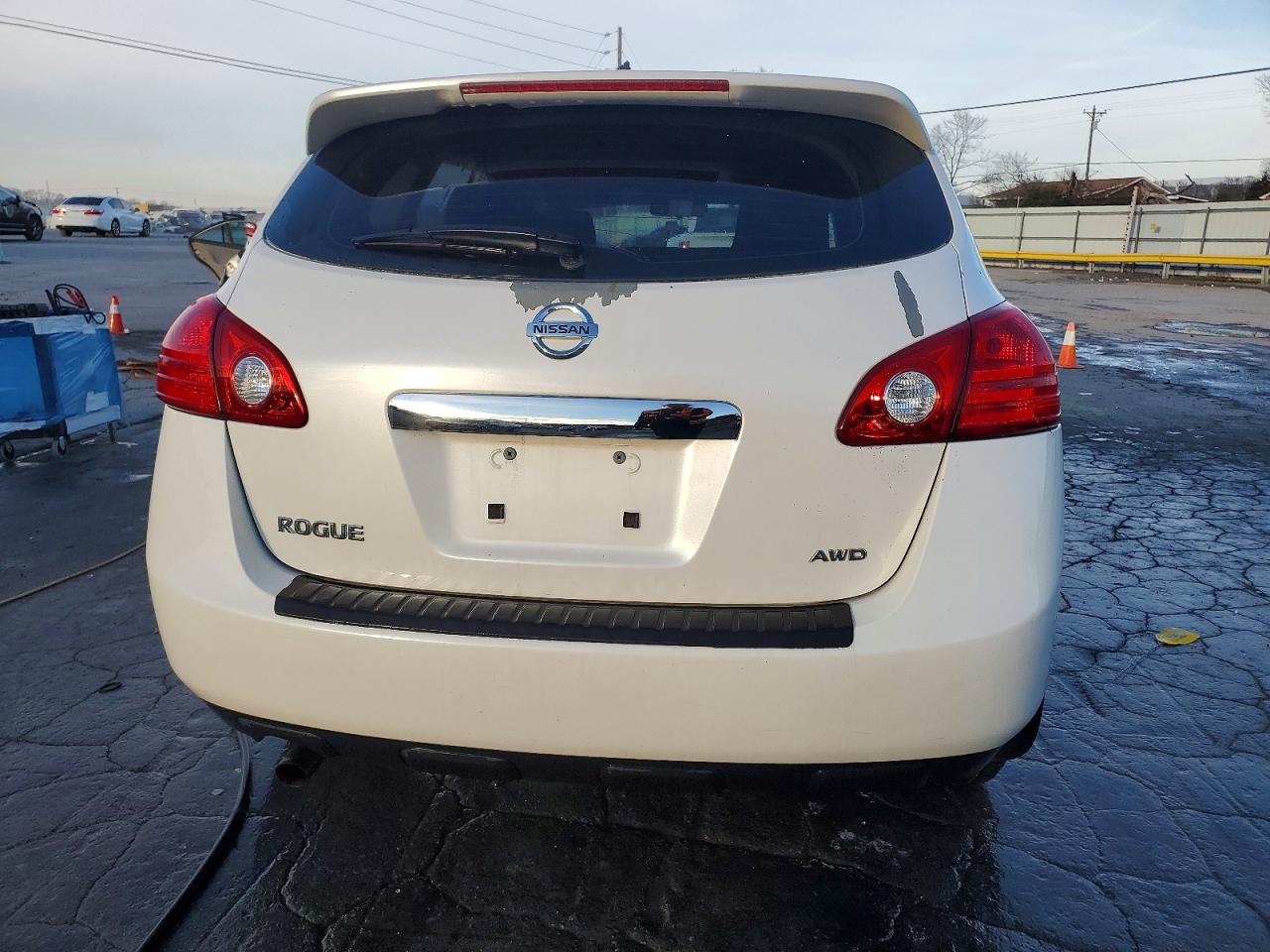 2011 NISSAN ROGUE S photo 6