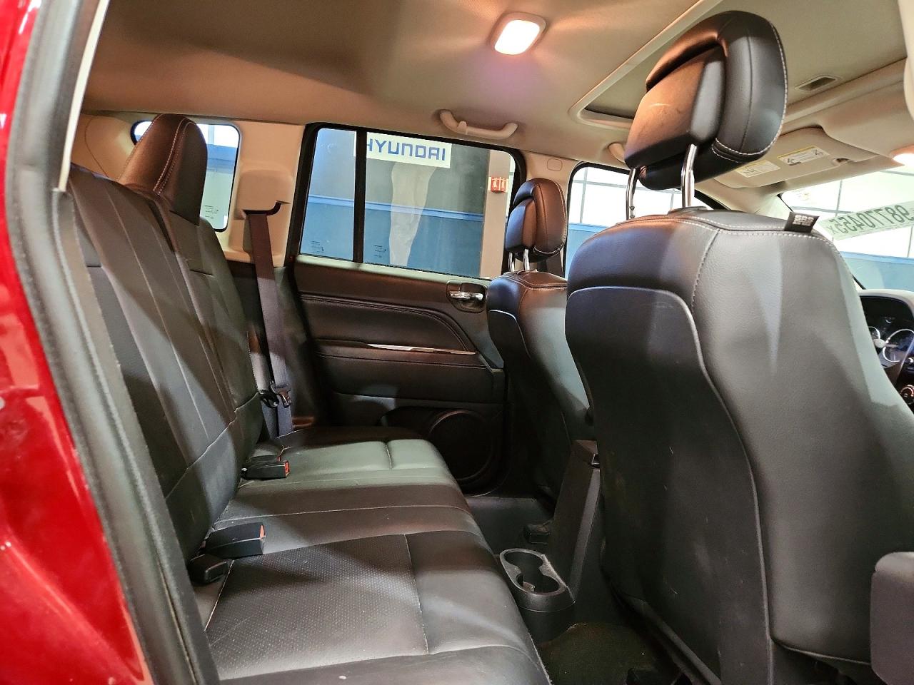 2017 JEEP COMPASS LATITUDE photo 11