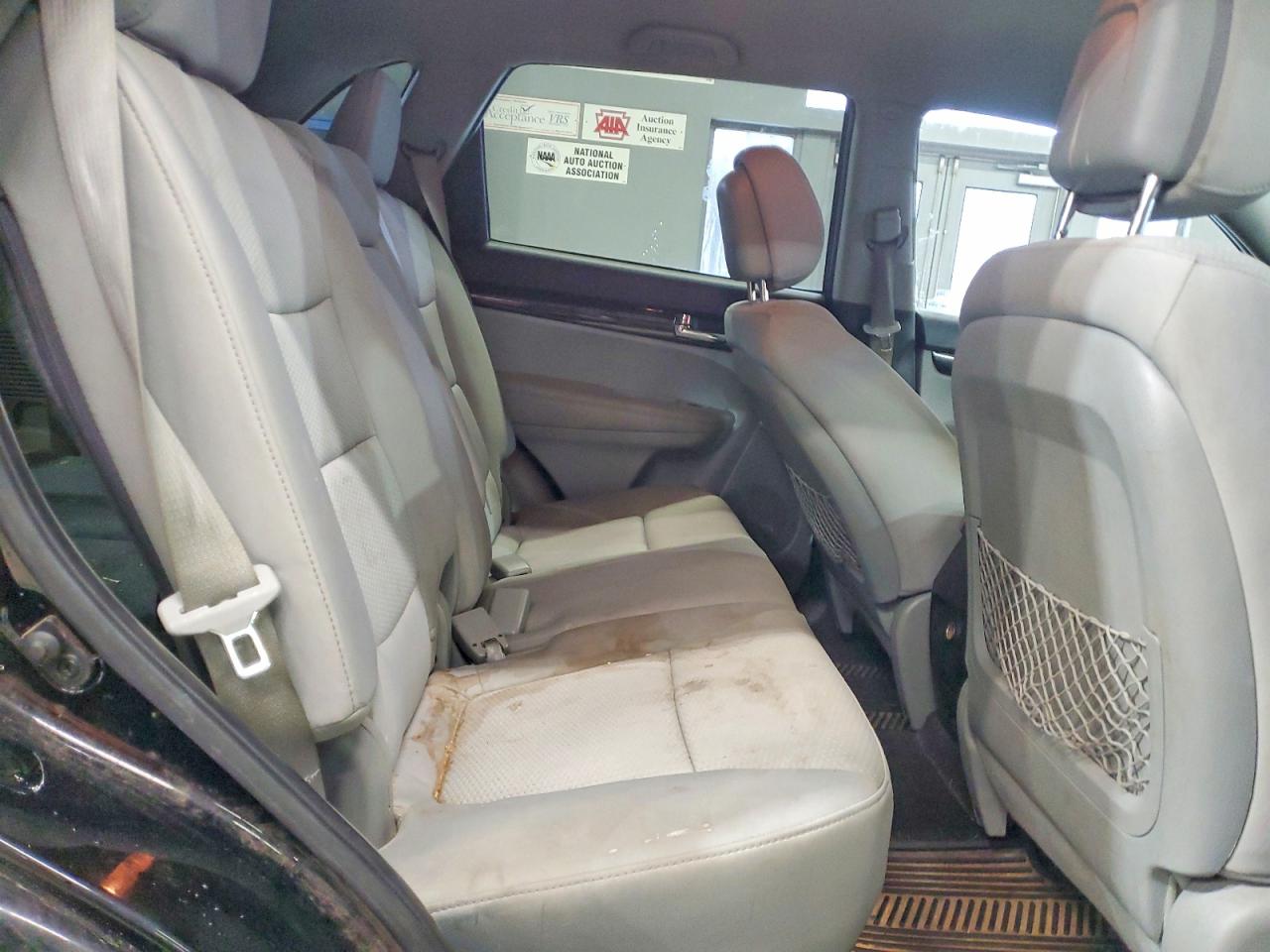 2012 KIA SORENTO BASE photo 11