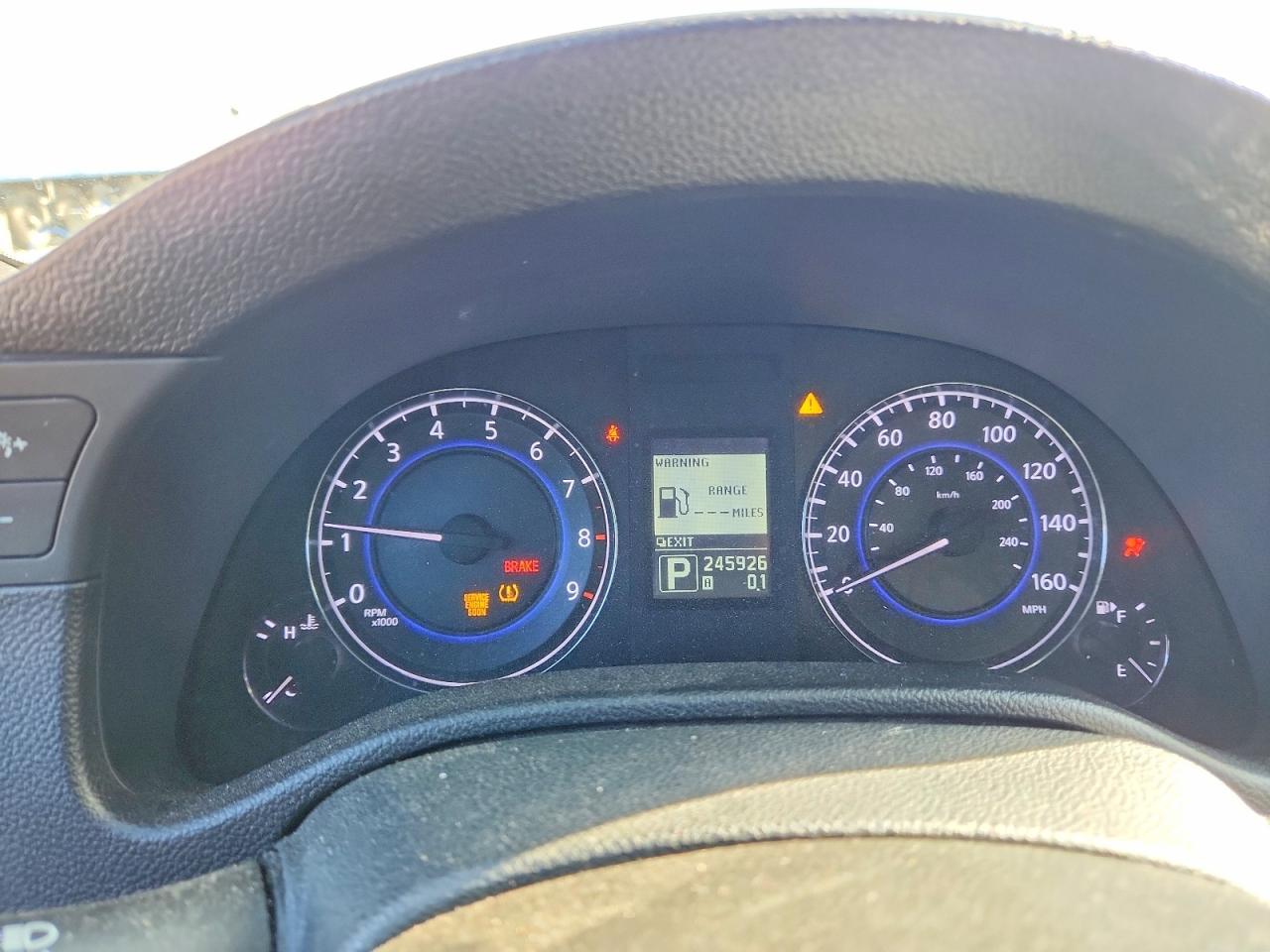 2010 INFINITI G37 BASE photo 9