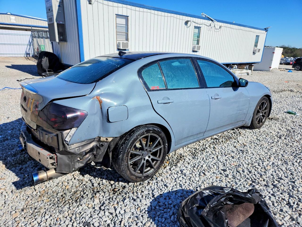 2010 INFINITI G37 BASE photo 3