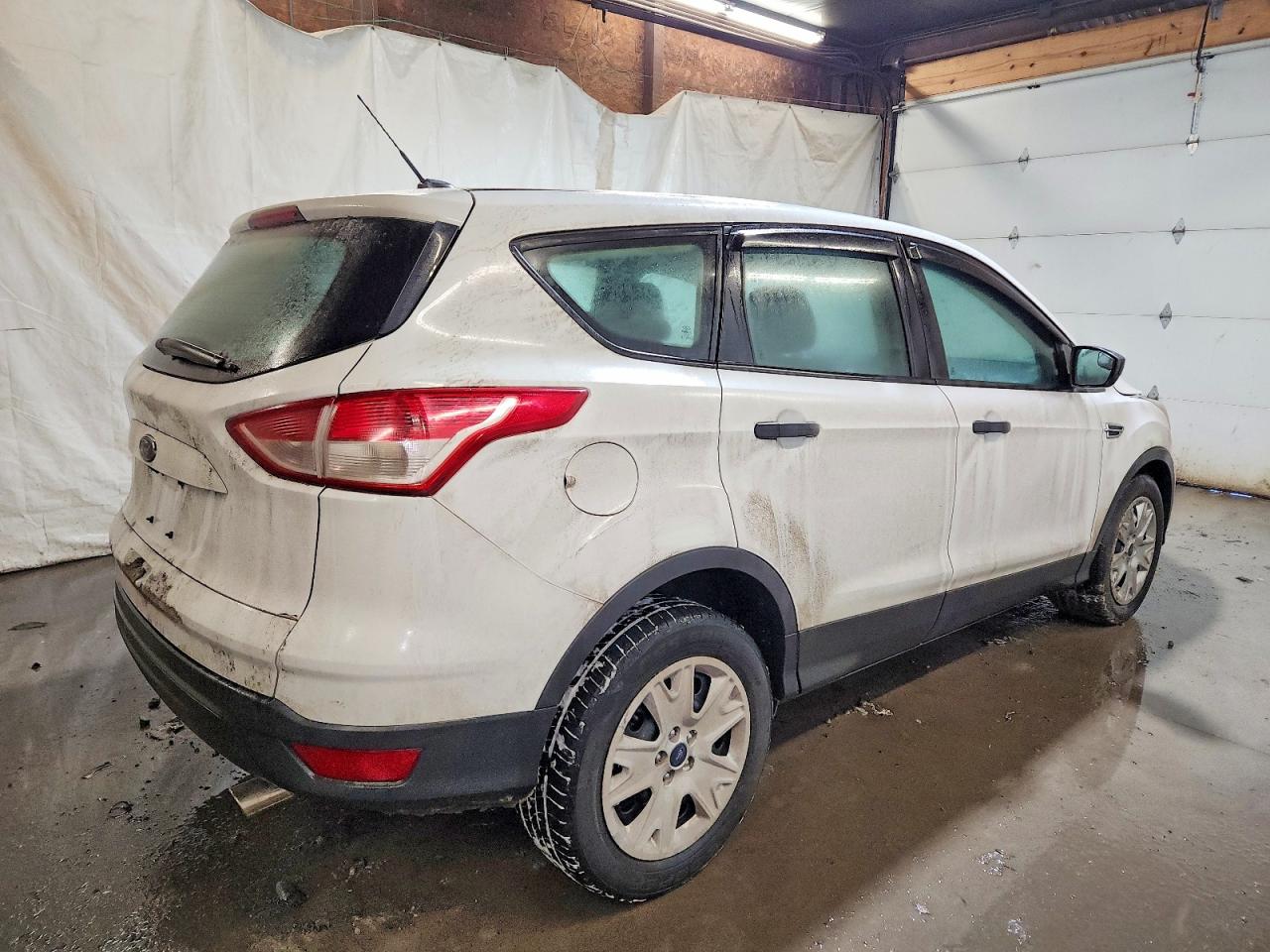2016 FORD ESCAPE S photo 3