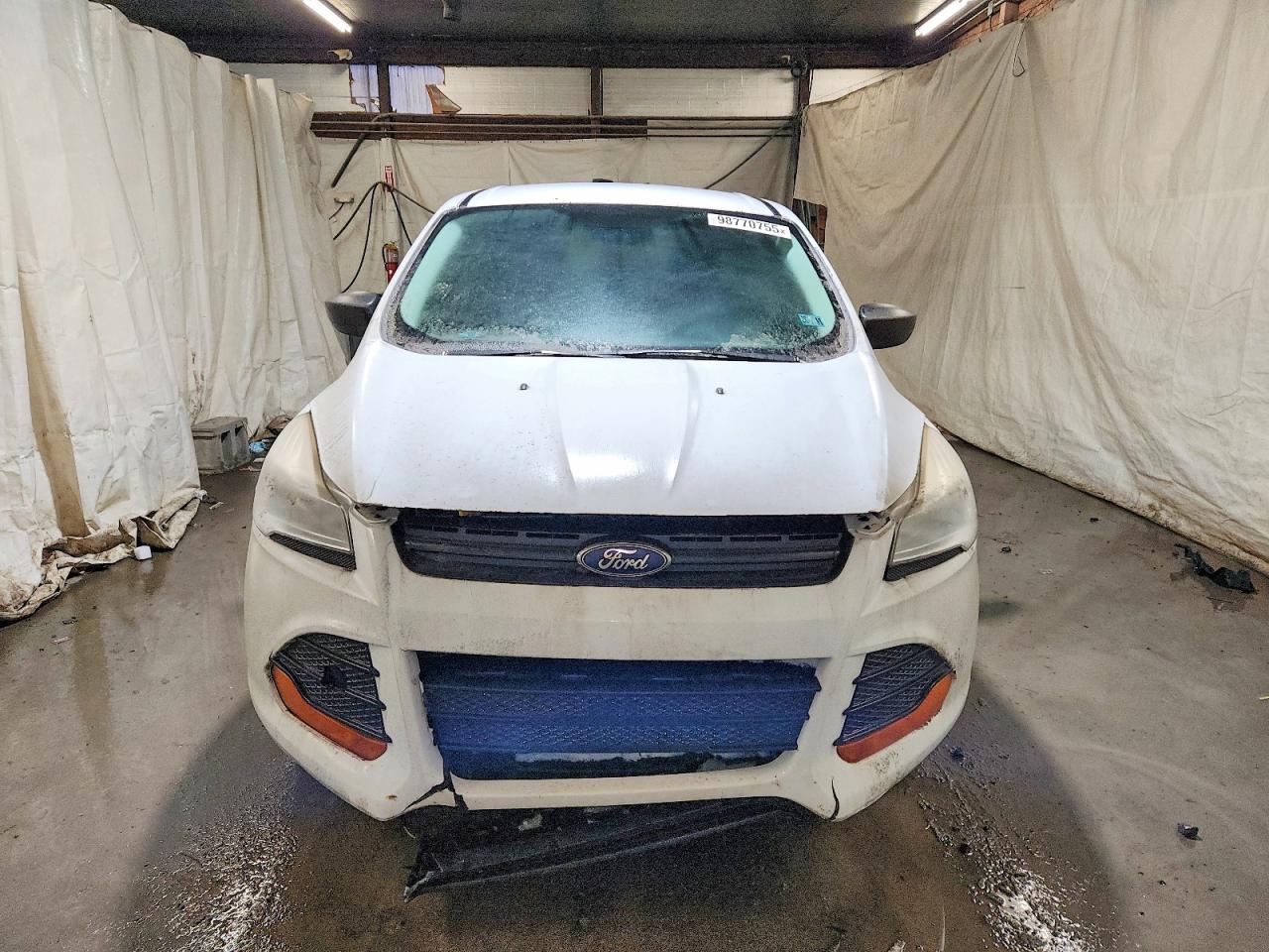 2016 FORD ESCAPE S photo 5
