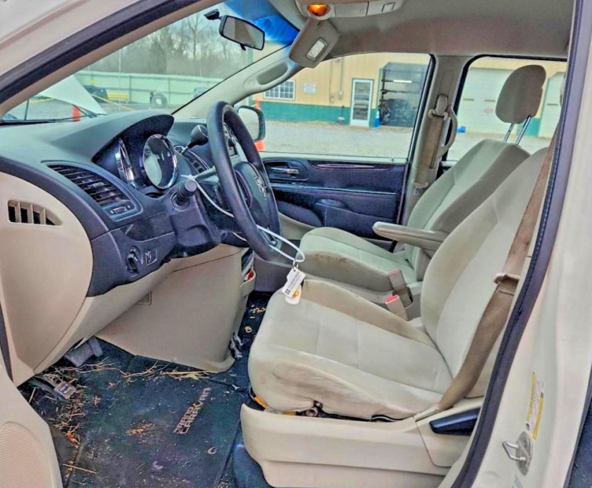 2012 DODGE GRAND CARAVAN SE photo 7