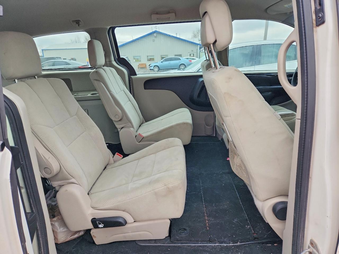 2012 DODGE GRAND CARAVAN SE photo 11