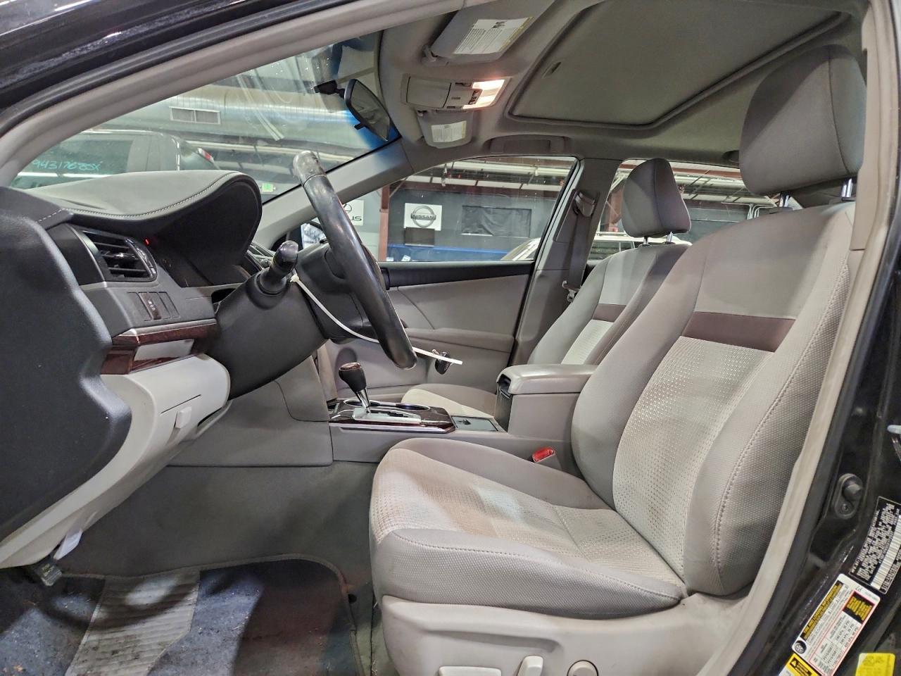 2012 TOYOTA CAMRY BASE photo 7