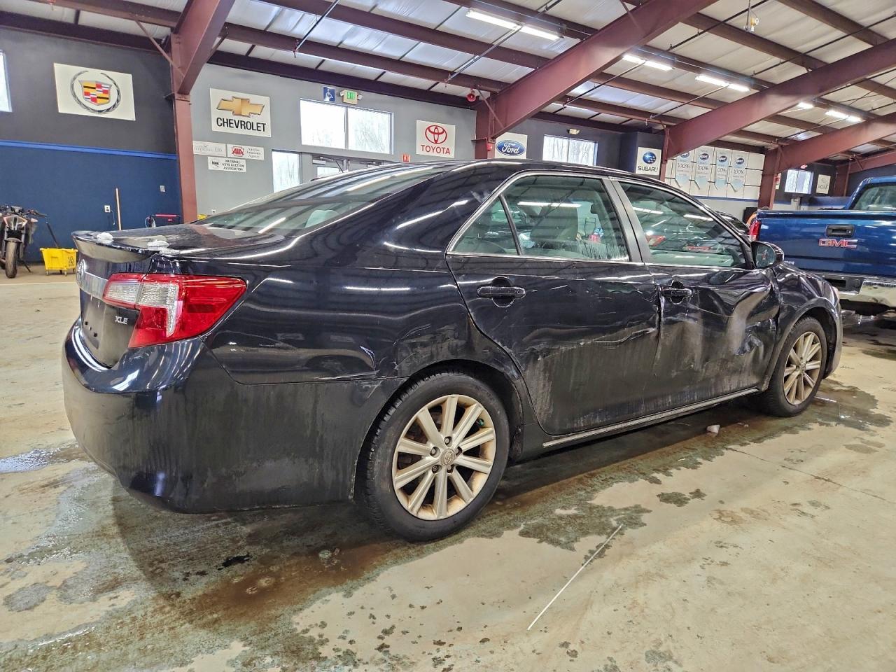 2012 TOYOTA CAMRY BASE photo 3