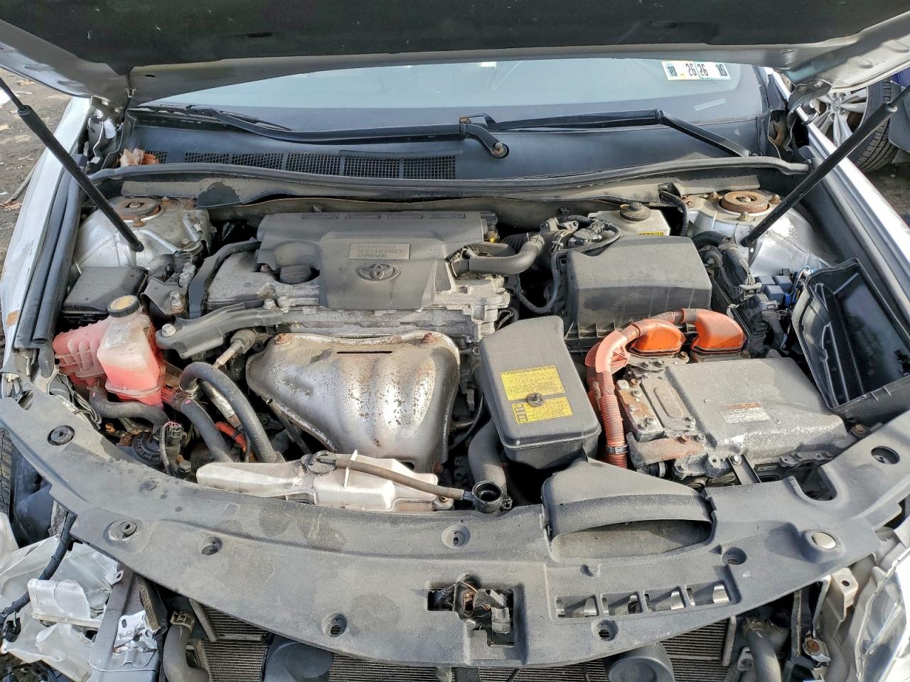 2014 TOYOTA CAMRY HYBRID photo 11