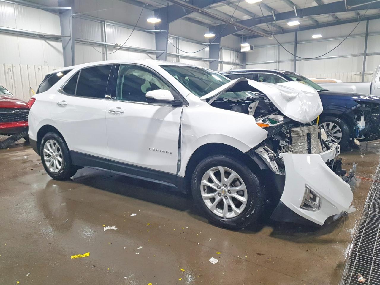 2019 CHEVROLET EQUINOX LT photo 4