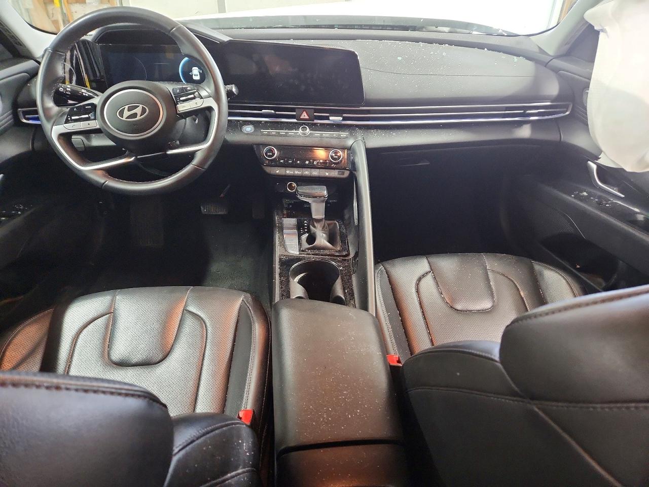 2025 HYUNDAI ELANTRA LIMITED photo 8