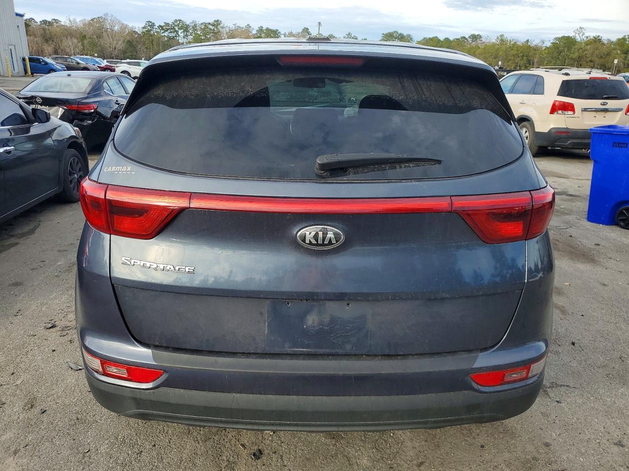 2017 KIA SPORTAGE LX photo 6