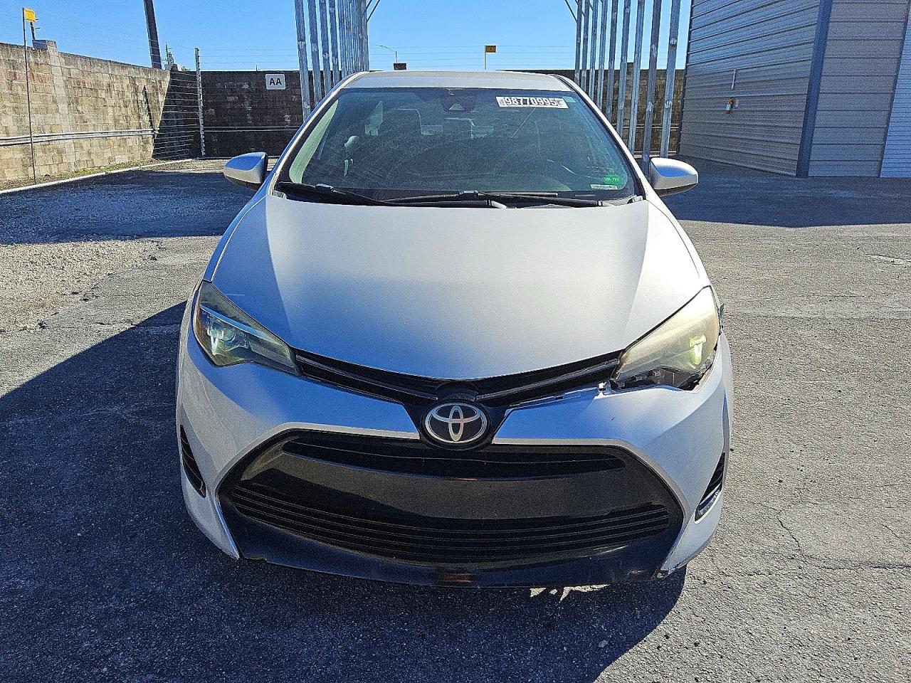 2018 TOYOTA COROLLA L photo 5