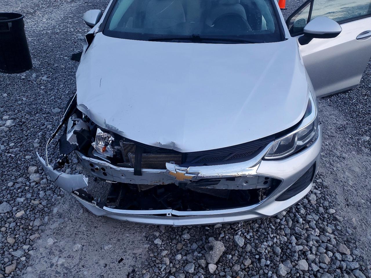 2019 CHEVROLET CRUZE LS photo 11