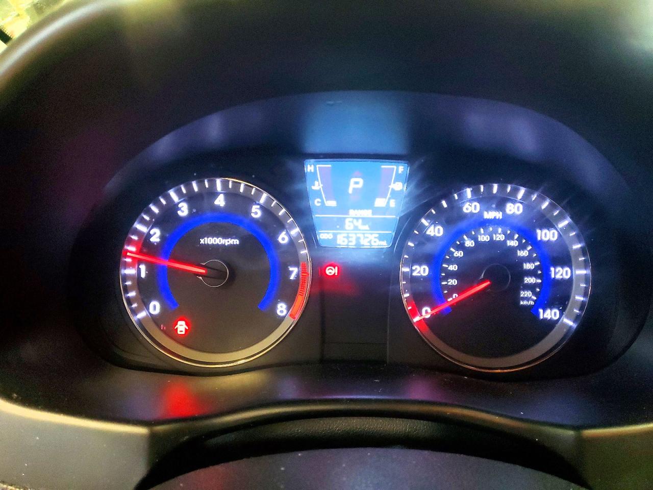 2014 HYUNDAI ACCENT GLS photo 9